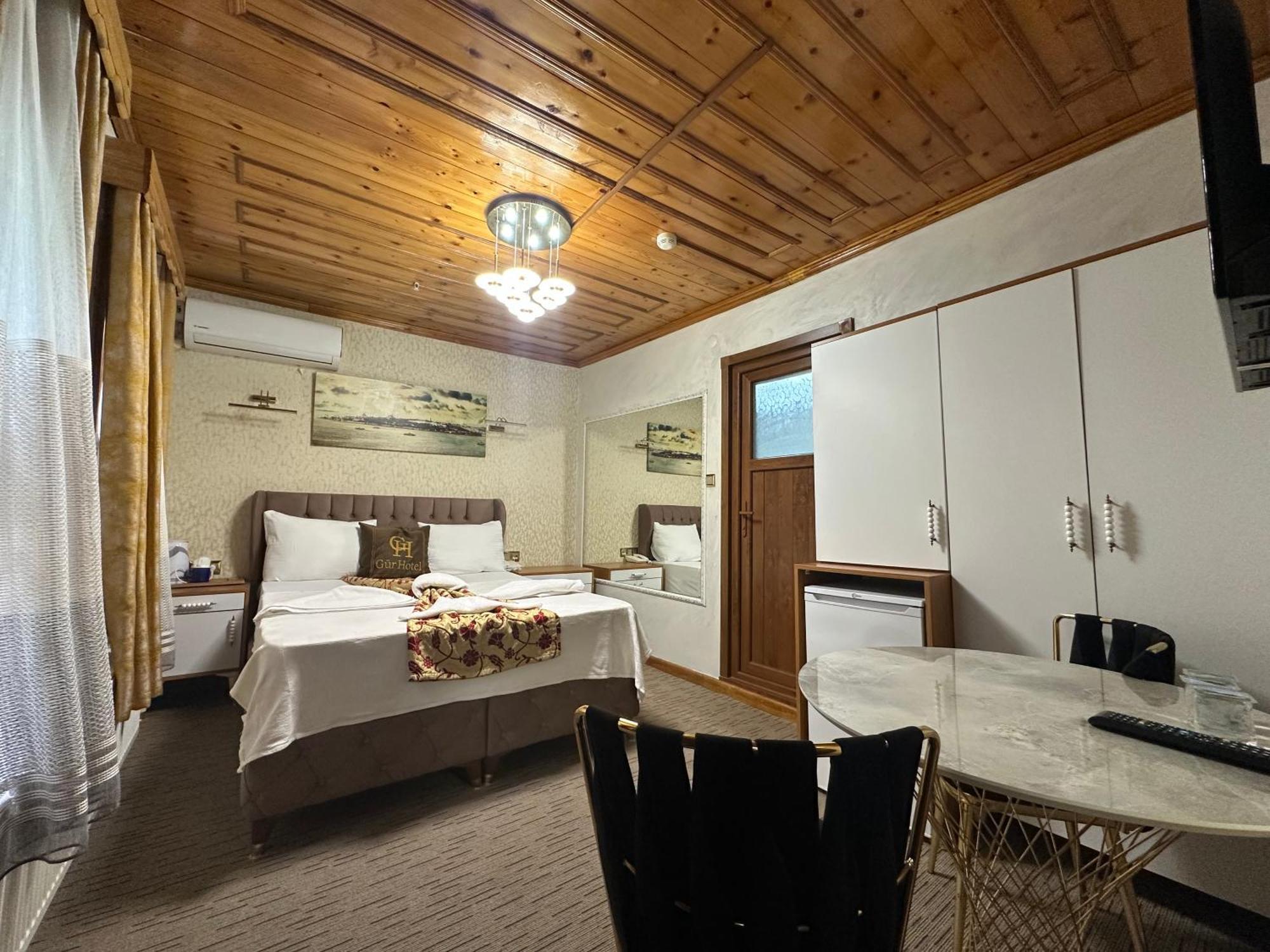 Royal Gur Hotel Istanbul Exterior photo