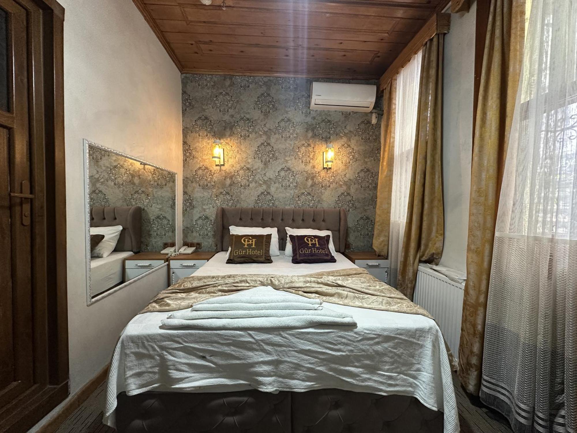 Royal Gur Hotel Istanbul Exterior photo