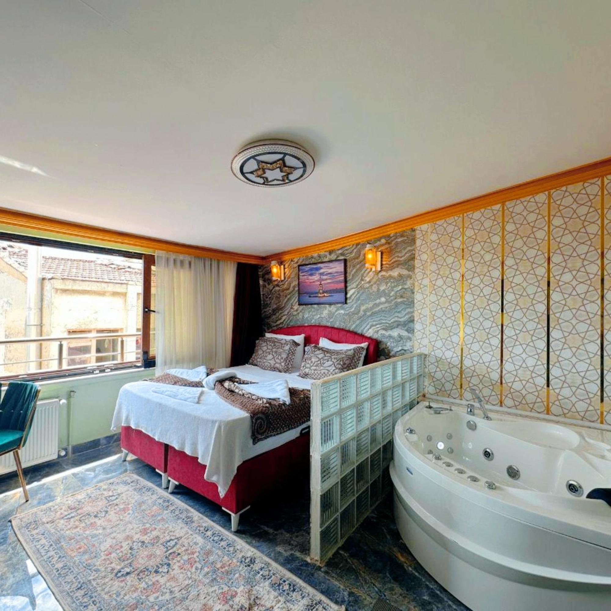 Royal Gur Hotel Istanbul Exterior photo